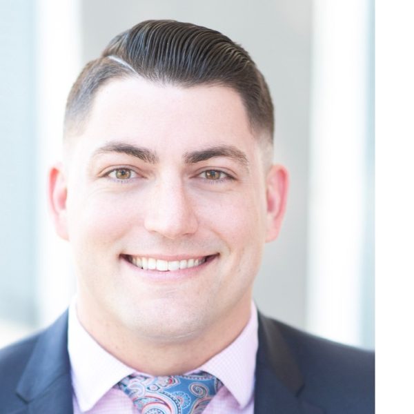 Dr. Dallas Johnston of Isdale Chiropractic Clinic